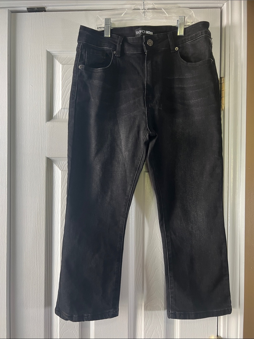 Fashion Nova Womens Black Relaxed Straight Jeans